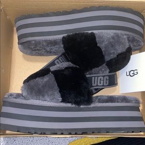 Disco Checker Ugg Slides **WORN ONCE**